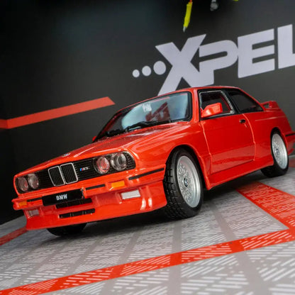 1:24 BMW M3 1988 Car Toy