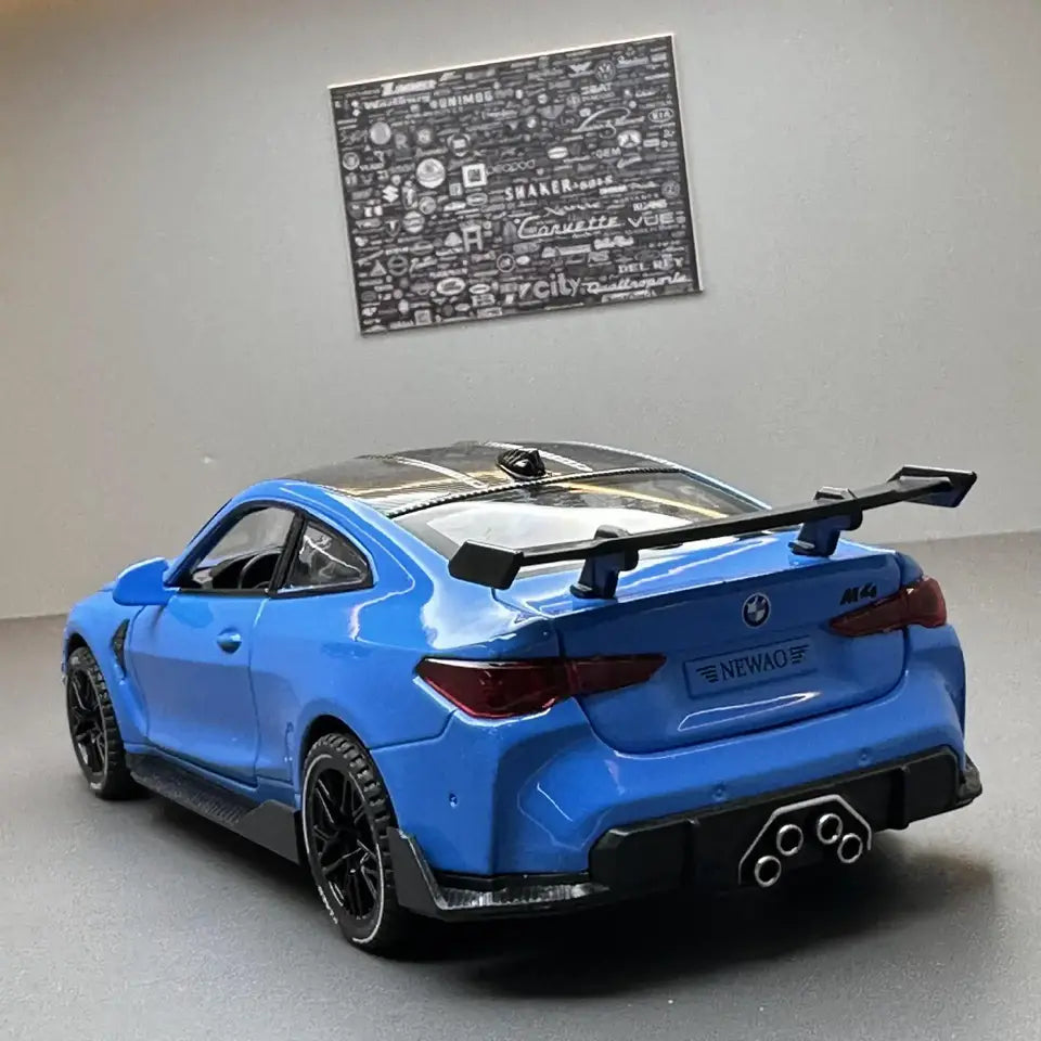 1:32 BMW M4 Coupe