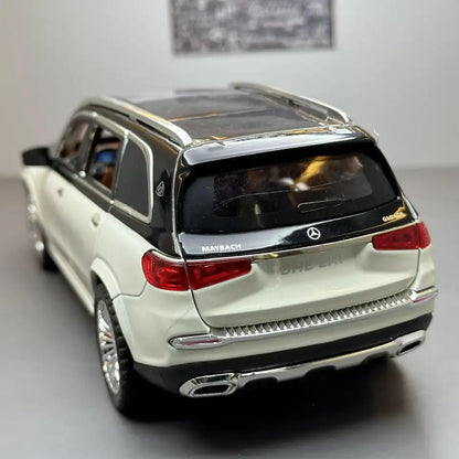 1:24 Mercedes Benz Maybach GLS600 Car Toy